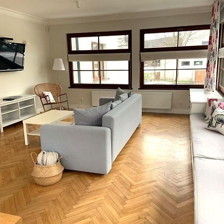 Villa Allegra Apartamenty Z Ogrodem I Sala Zabaw ,Darmowy Parking I Lezaki, 5Minut Do Morza غدينيا المظهر الخارجي الصورة